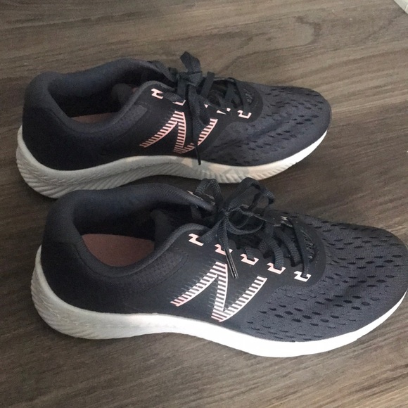 new balance women's drift athletic shoes